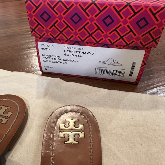 Tory Burch black/gold Sandal - Picture 7 of 8